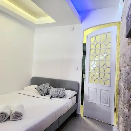 Апартаменты Loft By The River