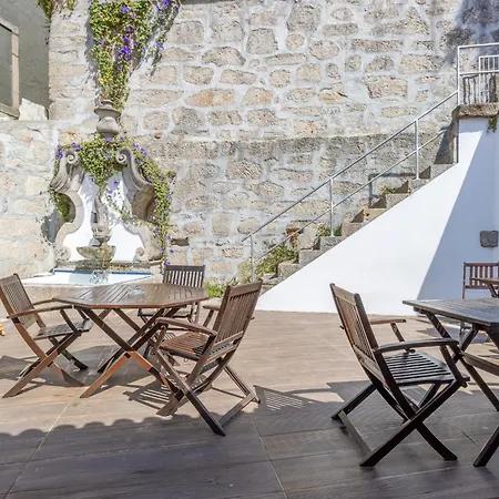 דירה Loft By The River