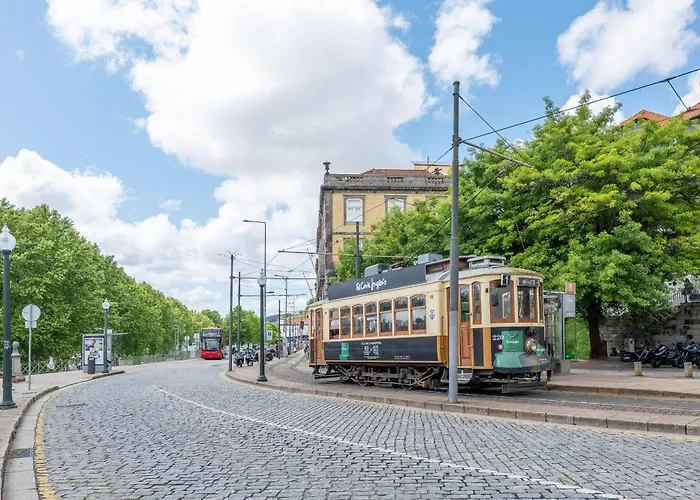 Apartman Loft By The River *